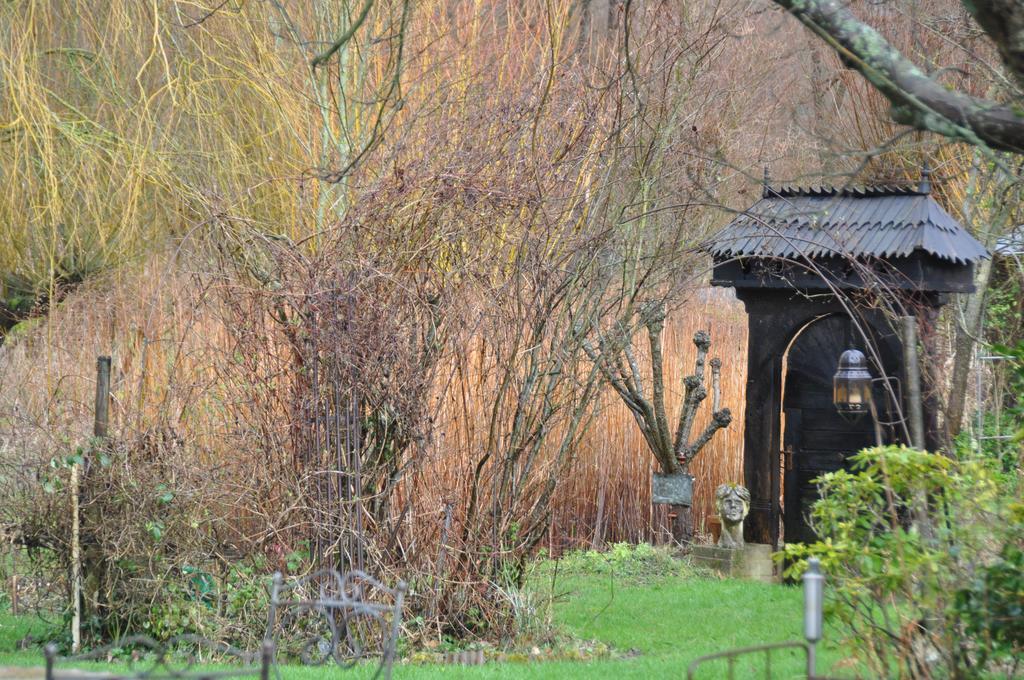 Chambres D'Hotes, Gites La Petite Madeleine La Madelaine-sous-Montreuil Zewnętrze zdjęcie