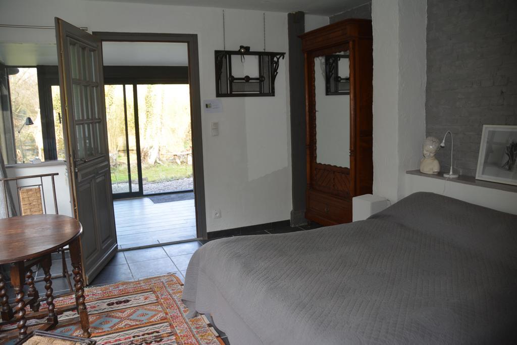 Chambres D'Hotes, Gites La Petite Madeleine La Madelaine-sous-Montreuil Zewnętrze zdjęcie