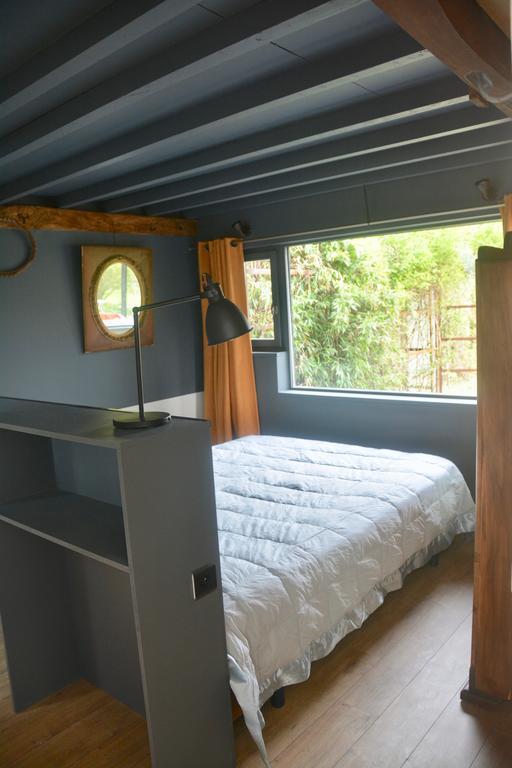 Chambres D'Hotes, Gites La Petite Madeleine La Madelaine-sous-Montreuil Zewnętrze zdjęcie